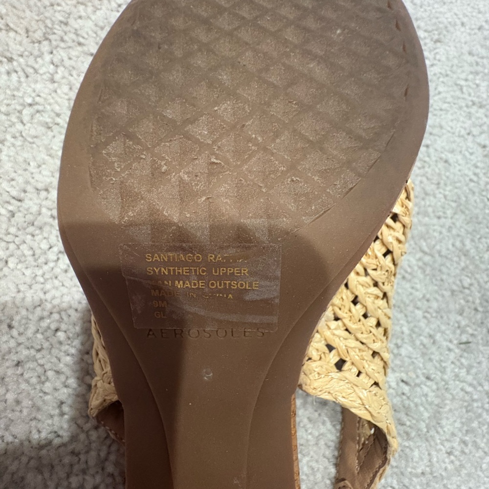 AEROSOLES Women's Comfortable Platform Slingback - Picture 4 of 6